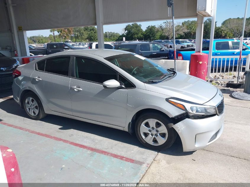 2018 Kia Forte Lx VIN: 3KPFL4A7XJE247250 Lot: 43744949