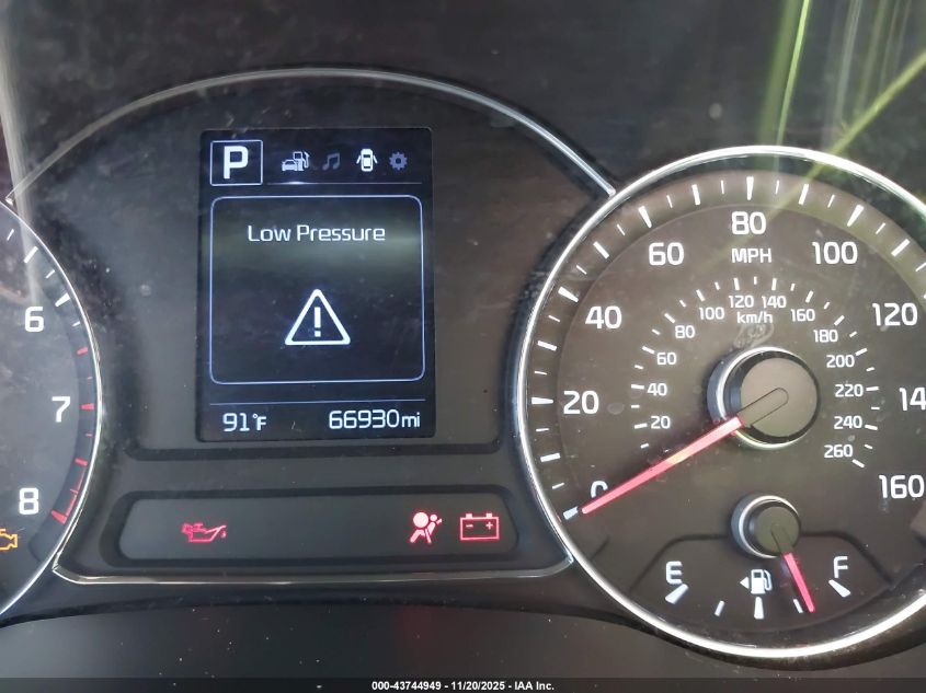 2018 Kia Forte Lx VIN: 3KPFL4A7XJE247250 Lot: 43744949