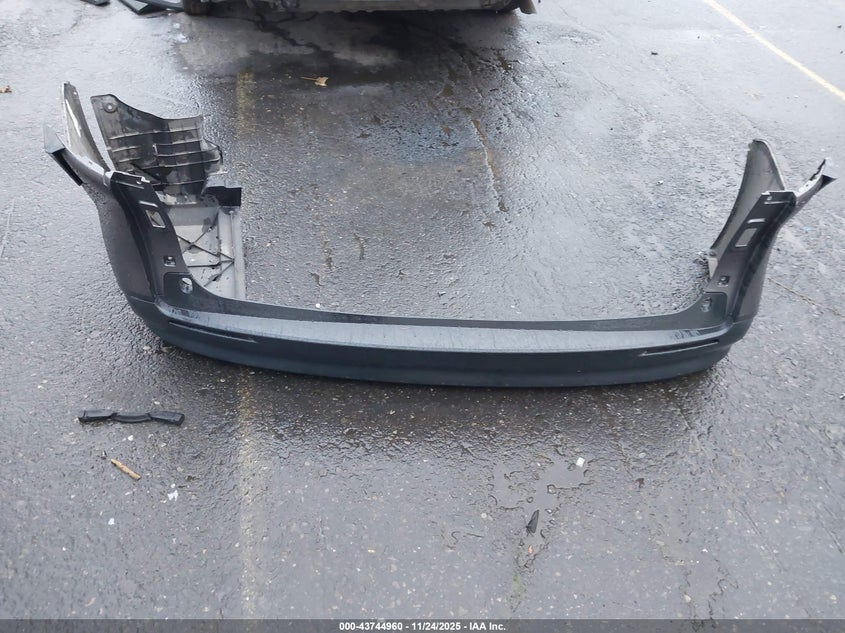 2021 Toyota Sienna Le VIN: 5TDKRKEC1MS026610 Lot: 43744960