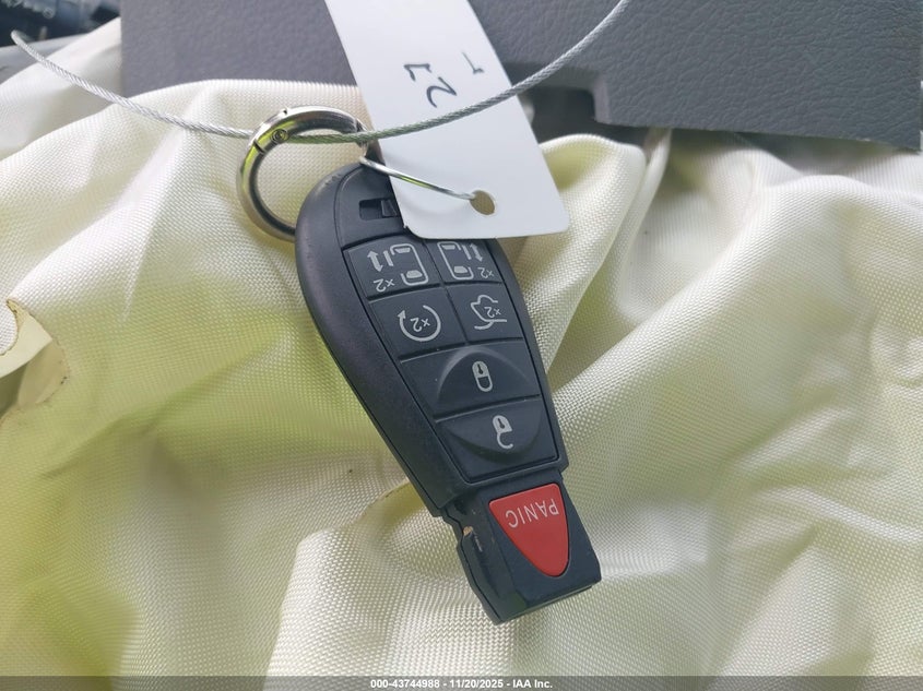 2008 Dodge Grand Caravan Sxt VIN: 1D8HN54PX8B134153 Lot: 43744988