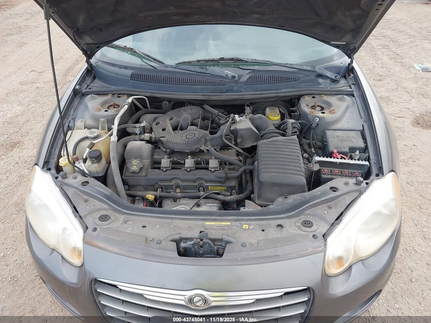 2005 Chrysler Sebring Touring VIN: 1C3EL55R05N704179 Lot: 43745041