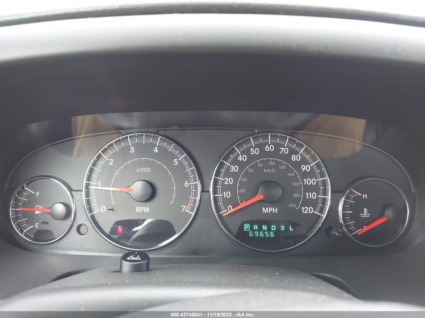 2005 Chrysler Sebring Touring VIN: 1C3EL55R05N704179 Lot: 43745041