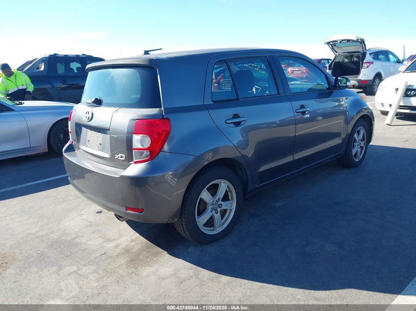 JTKKU10448J024578 2008 SCION XD photo no. 4