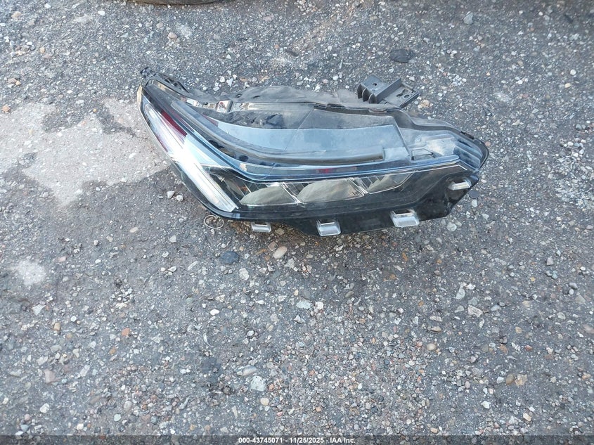 2020 Cadillac Ct5 Premium Luxury VIN: 1G6DN5RW7L0135751 Lot: 43745071