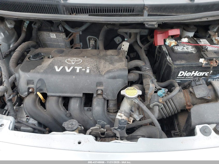 2008 Toyota Yaris VIN: JTDJT903585200123 Lot: 43745086