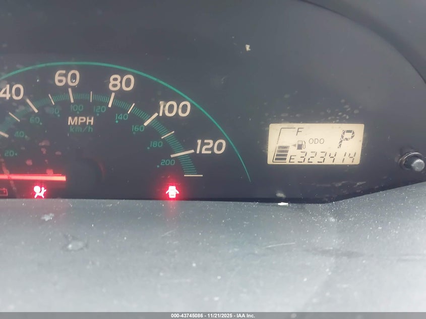 2008 Toyota Yaris VIN: JTDJT903585200123 Lot: 43745086