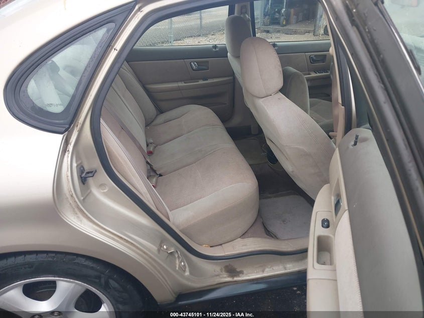 2001 Ford Taurus Ses VIN: 1FAFP55U81A118488 Lot: 43745101