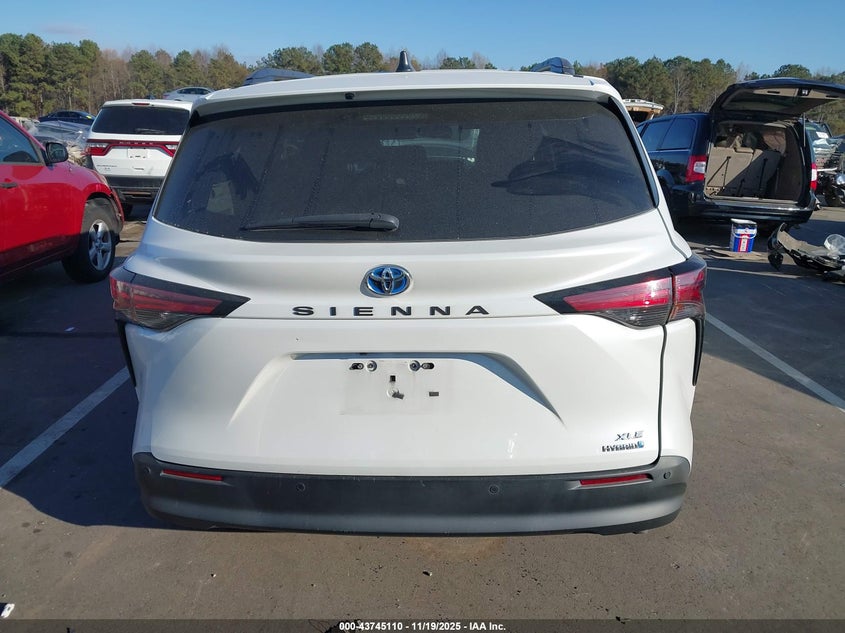 2022 Toyota Sienna Xle VIN: 5TDYRKEC7NS081431 Lot: 43745110