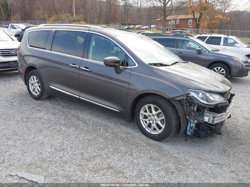 CHRYSLER PACIFICA TOURING L