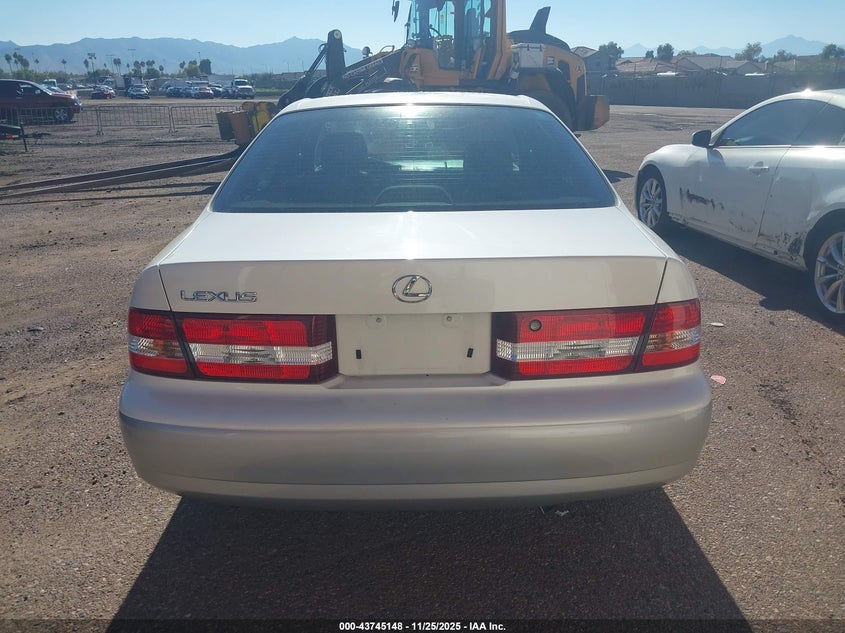 JT8BF28G8Y5102180 2000 LEXUS ES photo no. 16