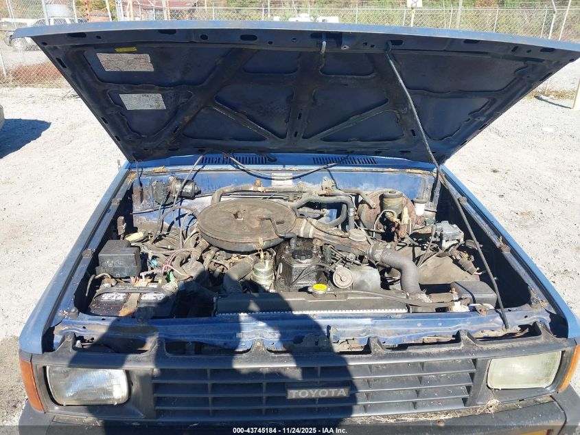 1986 Toyota Pickup 1/2 Ton Rn50 VIN: JT4RN50R3G0185496 Lot: 43745184