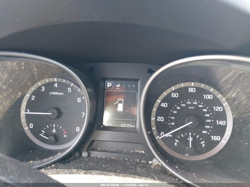 2017 Hyundai Santa Fe Sport 2.4L VIN: 5NMZUDLB6HH035704 Lot: 43745206