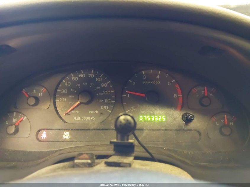 2004 Ford Mustang VIN: 1FAFP406X4F239372 Lot: 43745219