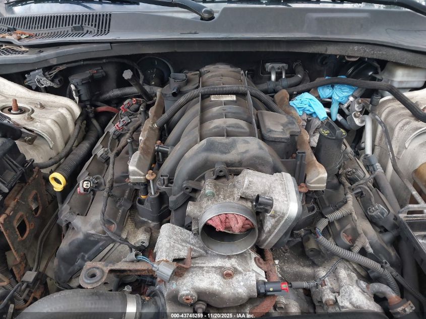 2009 Chrysler 300C Hemi VIN: 2C3LA63T49H580756 Lot: 43745259