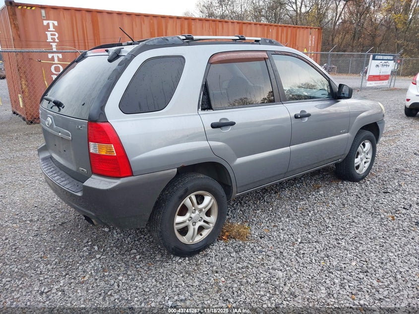 KNDJE723277439773 2007 KIA SPORTAGE photo no. 4
