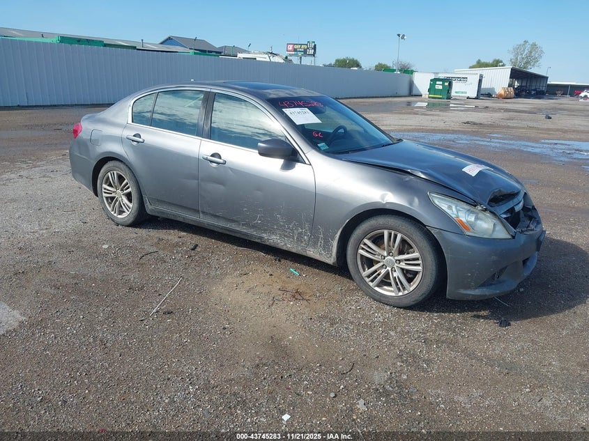 INFINITI G37 JOURNEY
