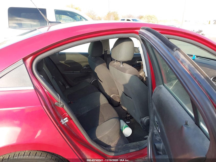 1G1PJ5S97B7274710 2011 CHEVROLET CRUZE photo no. 8