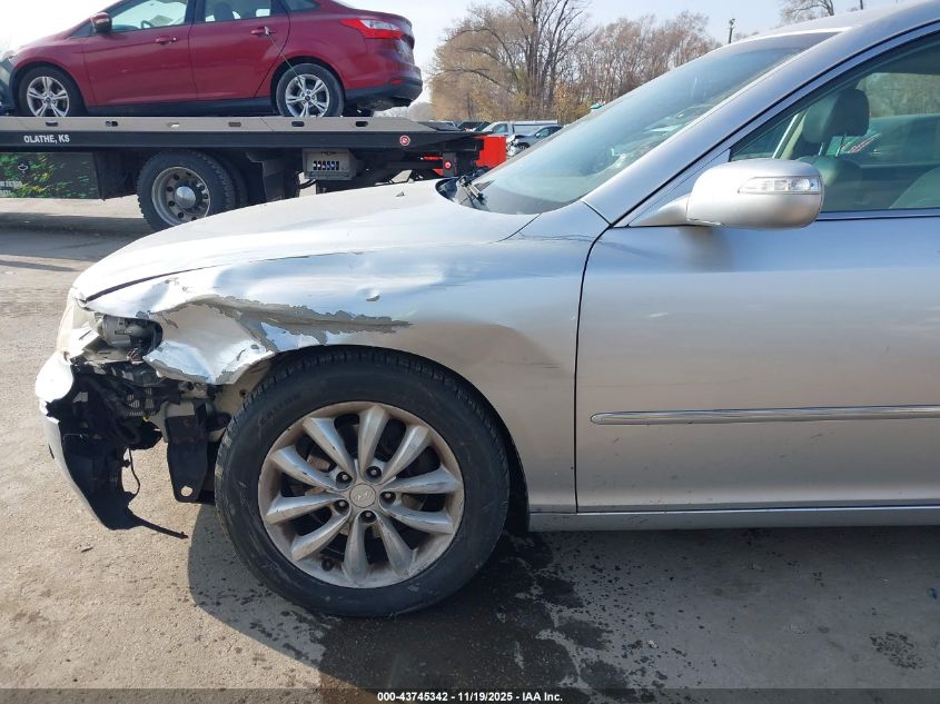 2008 Hyundai Azera Limited VIN: KMHFC46F58A290516 Lot: 43745342