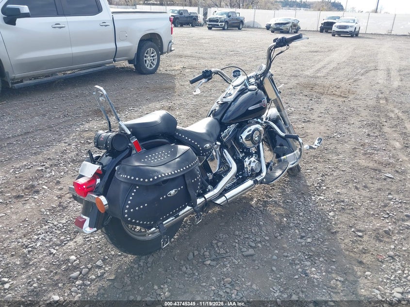 2002 Harley-Davidson Flstci VIN: 1HD1BWB122Y053762 Lot: 43745349