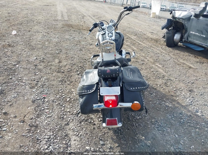 2002 Harley-Davidson Flstci VIN: 1HD1BWB122Y053762 Lot: 43745349