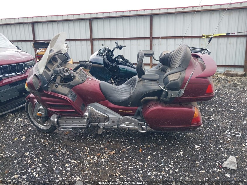 2004 Honda Gl1800 VIN: 1HFSC470X4A306271 Lot: 43745364