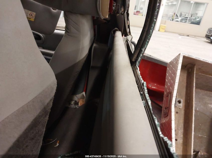 2004 Ford F-150 Heritage Xl/Xlt VIN: 2FTRF17W34CA14057 Lot: 43745438