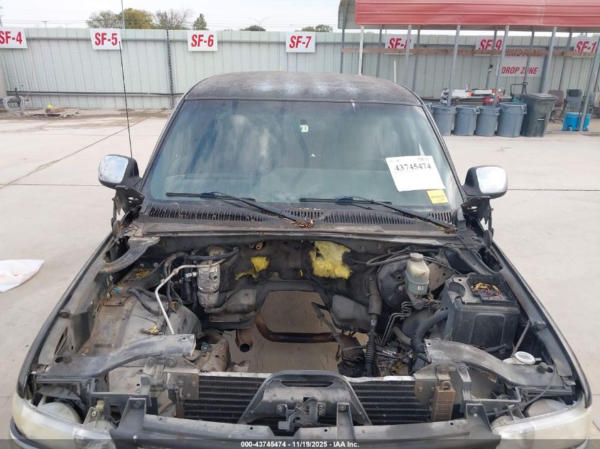 2002 Chevrolet Silverado 1500 Ls VIN: 2GCEC19V421166708 Lot: 43745474