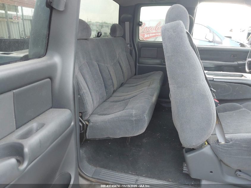 2002 Chevrolet Silverado 1500 Ls VIN: 2GCEC19V421166708 Lot: 43745474