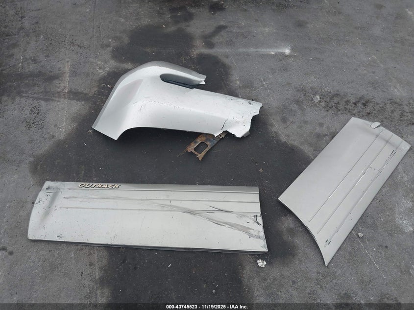 2001 Subaru Outback VIN: 4S3BH665217628920 Lot: 43745523