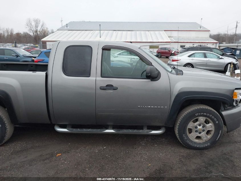 2007 Chevrolet Silverado 1500 Lt2 VIN: 1GCEK19J17E517385 Lot: 43745570