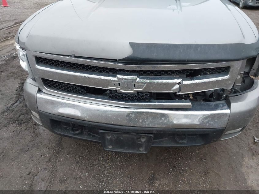 2007 Chevrolet Silverado 1500 Lt2 VIN: 1GCEK19J17E517385 Lot: 43745570