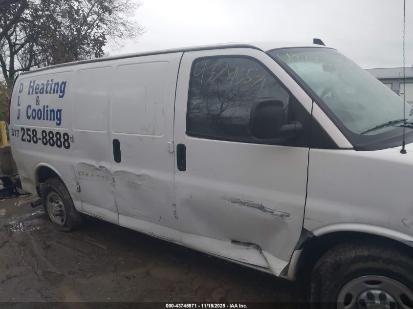 2017 Chevrolet Express 2500 Work Van VIN: 1GCWGAFF2H1335709 Lot: 43745571