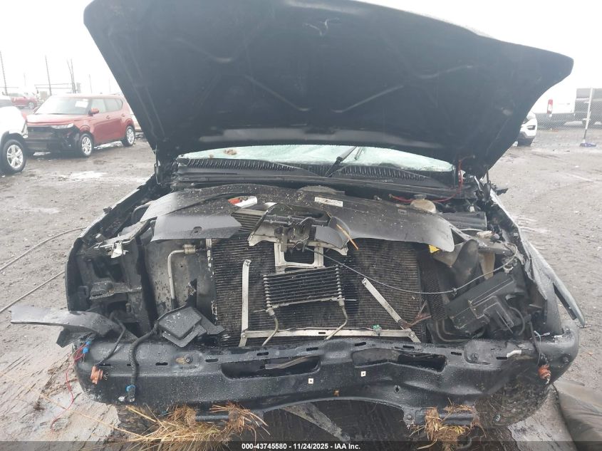 2004 Chevrolet Silverado 1500 Z71 VIN: 1GCEK19T04E145289 Lot: 43745580