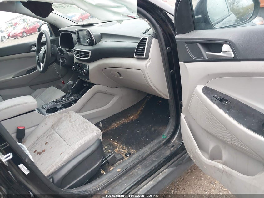KM8J23A43KU941886 2019 HYUNDAI TUCSON photo no. 5