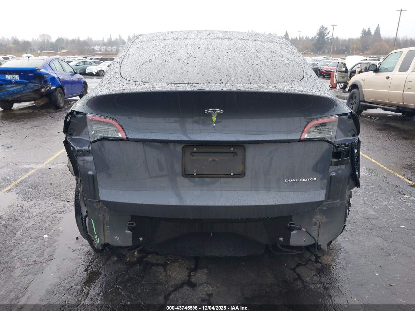 2022 Tesla Model Y Long Range Dual Motor All-Wheel Drive VIN: 7SAYGDEE4NF430216 Lot: 43745598