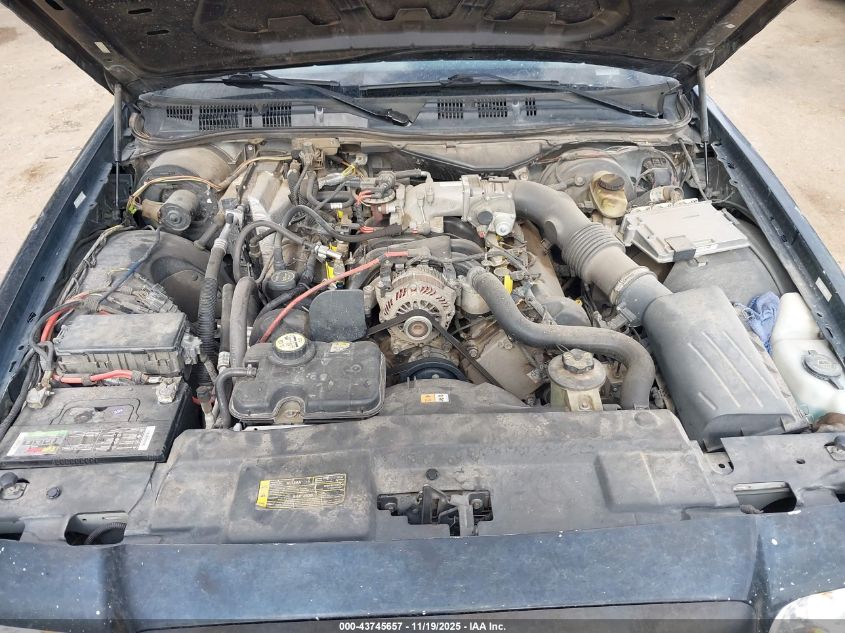 2007 Ford Crown Victoria Police/Police Interceptor VIN: 2FAHP71W27X120121 Lot: 43745657