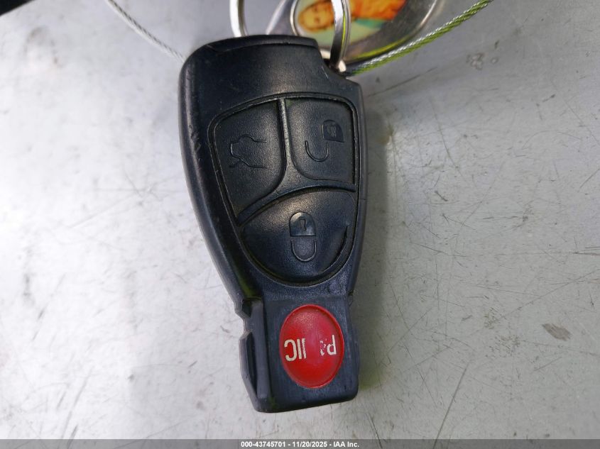 2005 Mercedes-Benz Slk 350 VIN: WDBWK56F35F030772 Lot: 43745701