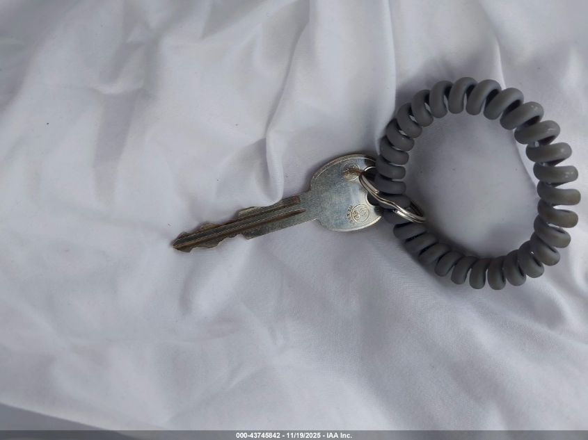 2005 Kia Optima Ex/Lx VIN: KNAGD126455429708 Lot: 43745842