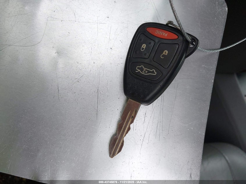 2006 Jeep Grand Cherokee Limited VIN: 1J4HR58296C211386 Lot: 43745876