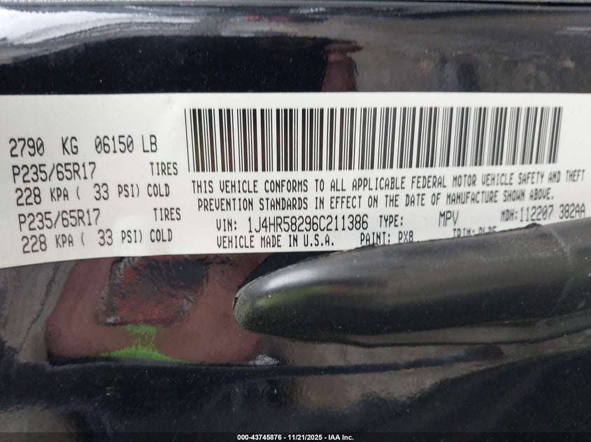 2006 Jeep Grand Cherokee Limited VIN: 1J4HR58296C211386 Lot: 43745876