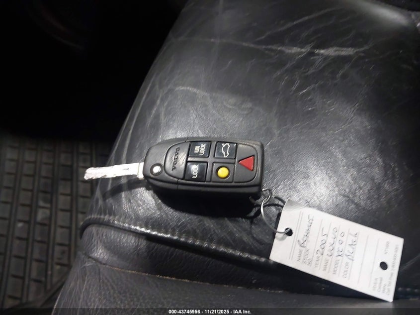 2005 Volvo Xc90 2.5T Awd VIN: YV1CZ592451149804 Lot: 43745956