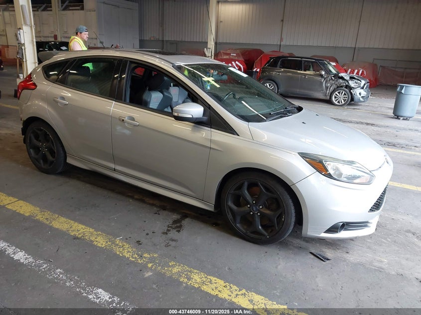 FORD FOCUS ST