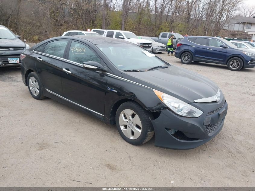 HYUNDAI SONATA HYBRID