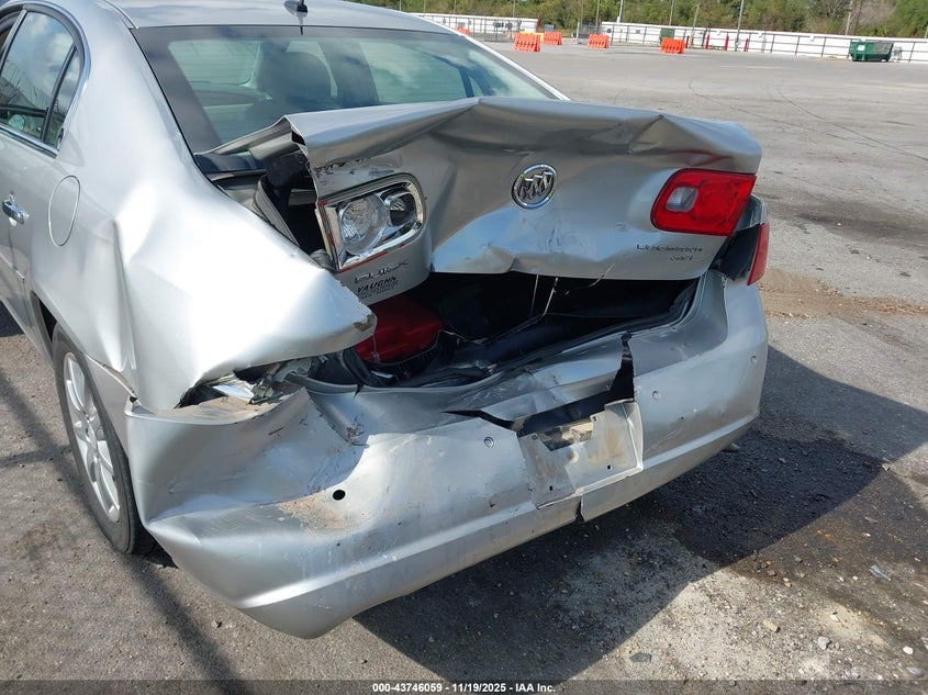 2008 Buick Lucerne Cxl VIN: 1G4HD57238U188699 Lot: 43746059