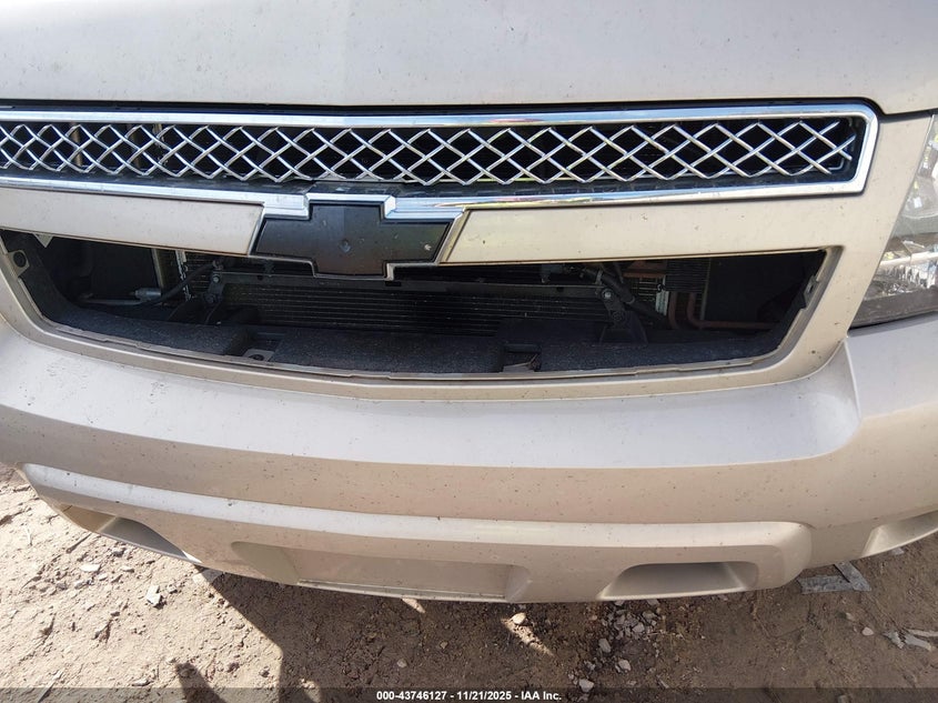 2008 Chevrolet Tahoe Ltz VIN: 1GNFK130X8J105535 Lot: 43746127