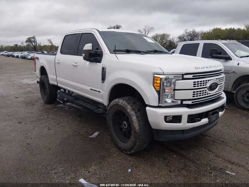 FORD F-250 LARIAT