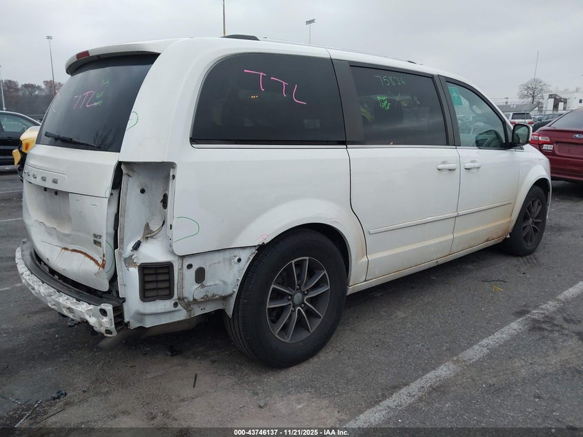 2017 DODGE GRAND CARAVAN — zdjęcie 4