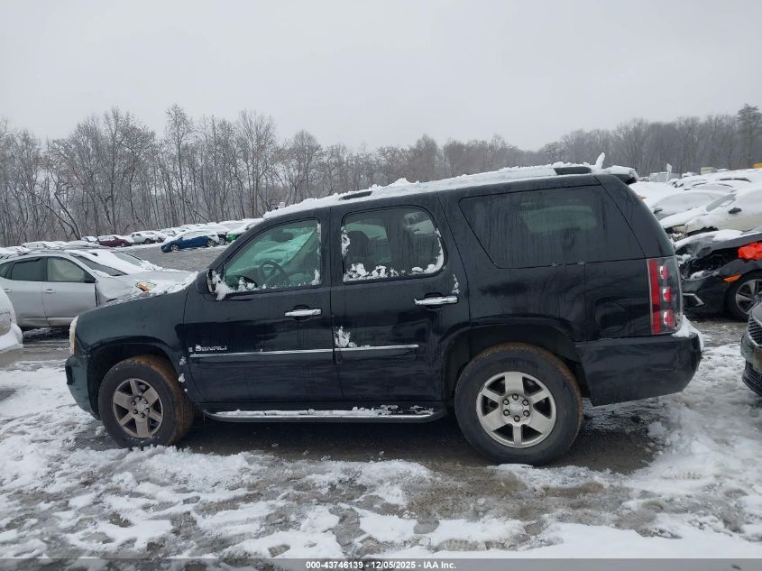 2007 GMC Yukon Denali VIN: 1GKFK63877J299620 Lot: 43746139