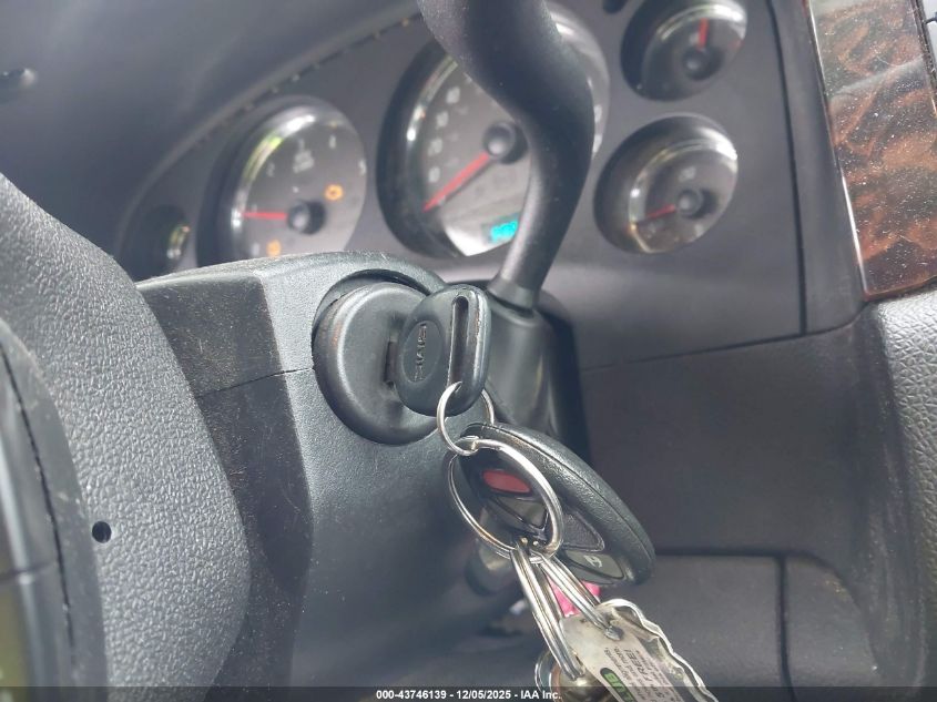 2007 GMC Yukon Denali VIN: 1GKFK63877J299620 Lot: 43746139