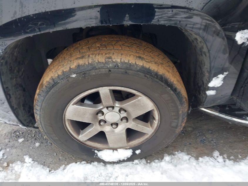 2007 GMC Yukon Denali VIN: 1GKFK63877J299620 Lot: 43746139